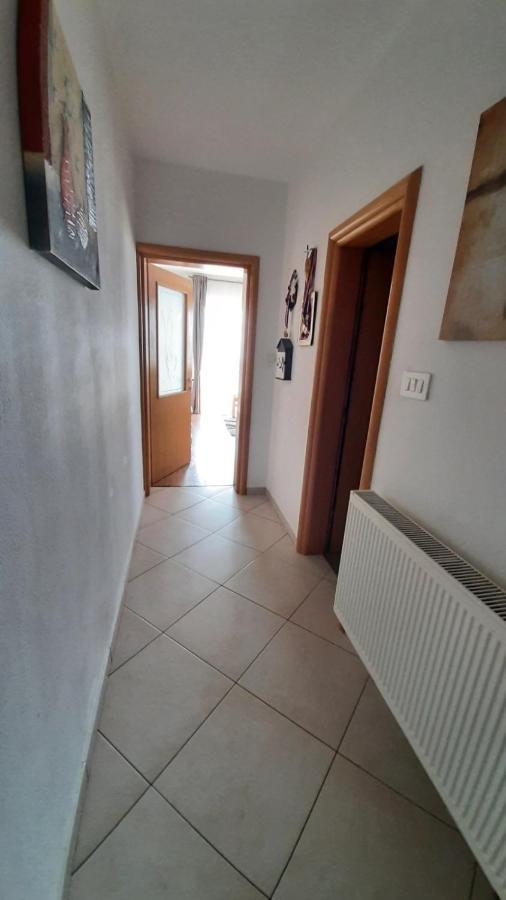 Apartman Ana & Marta セニ エクステリア 写真