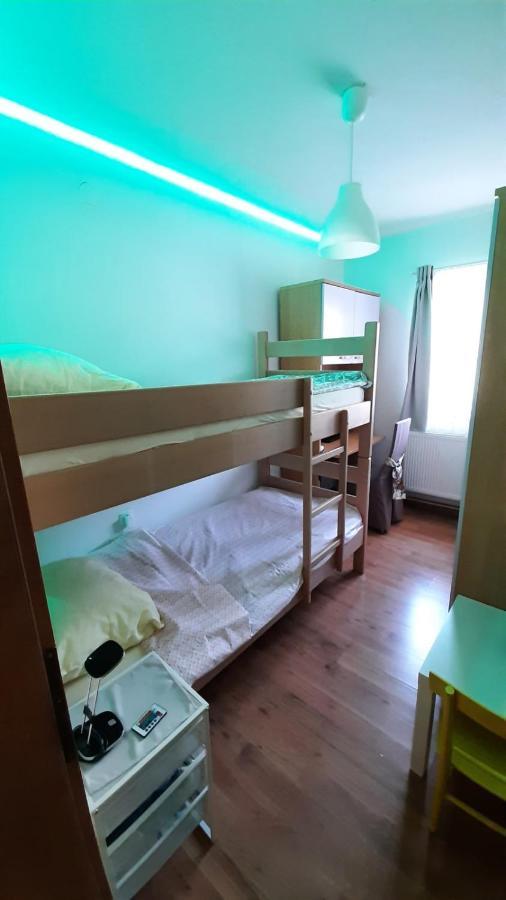 Apartman Ana & Marta セニ エクステリア 写真
