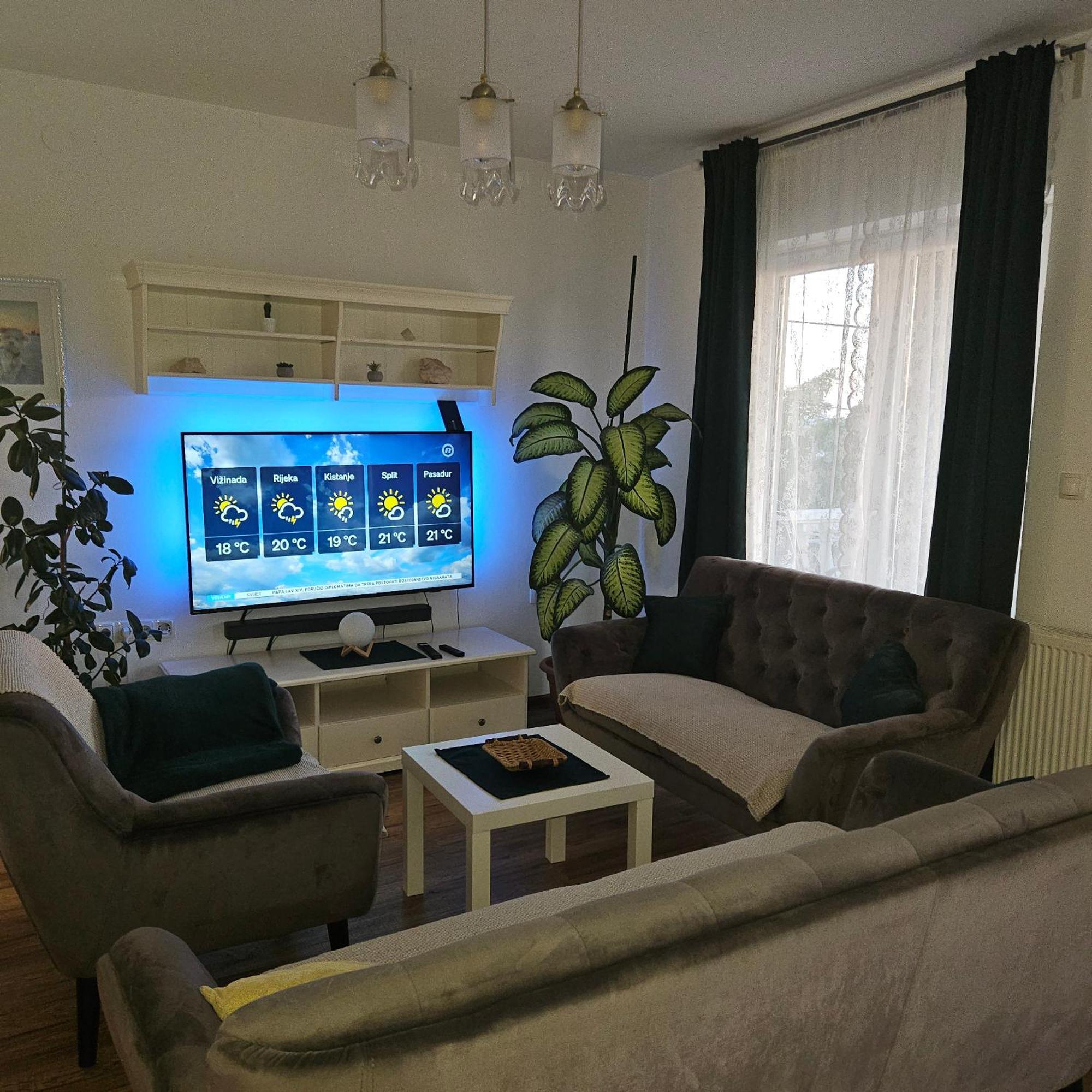 Apartman Ana & Marta セニ 部屋 写真